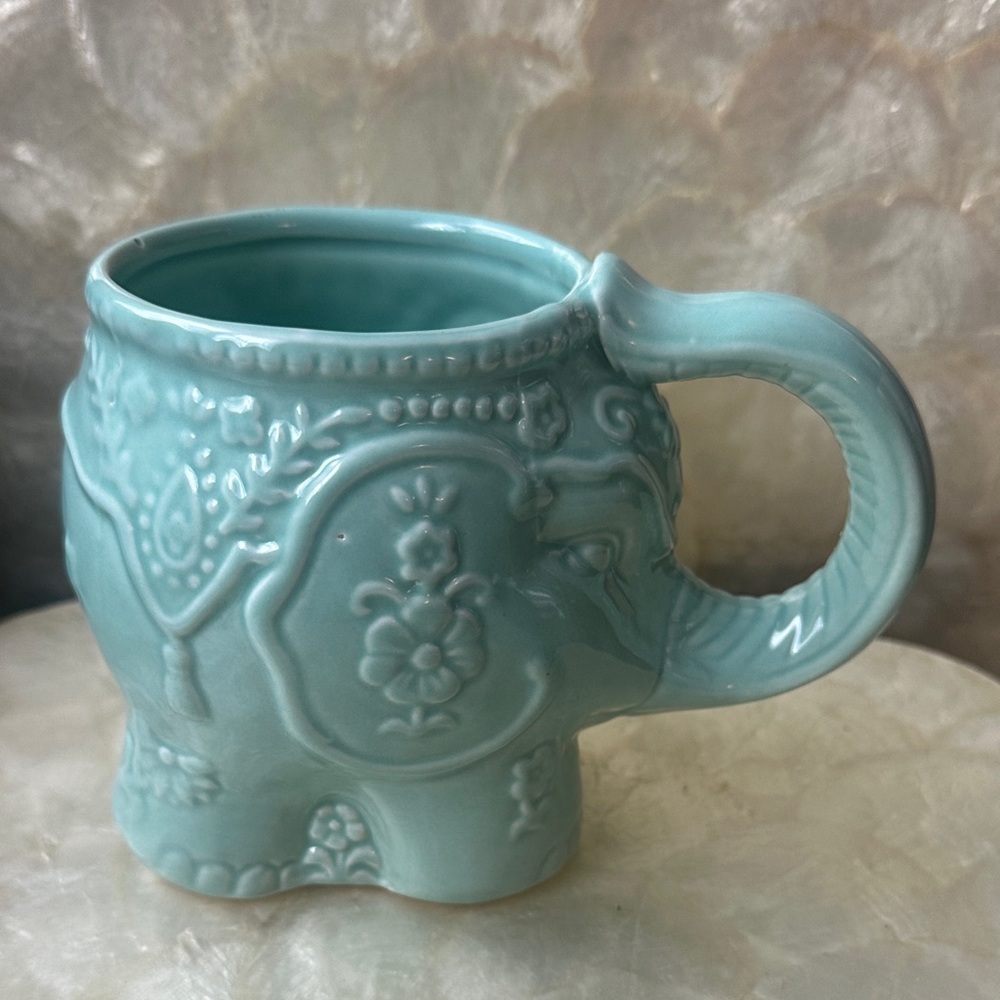 Home Essentials Elephant Mug in Aqua